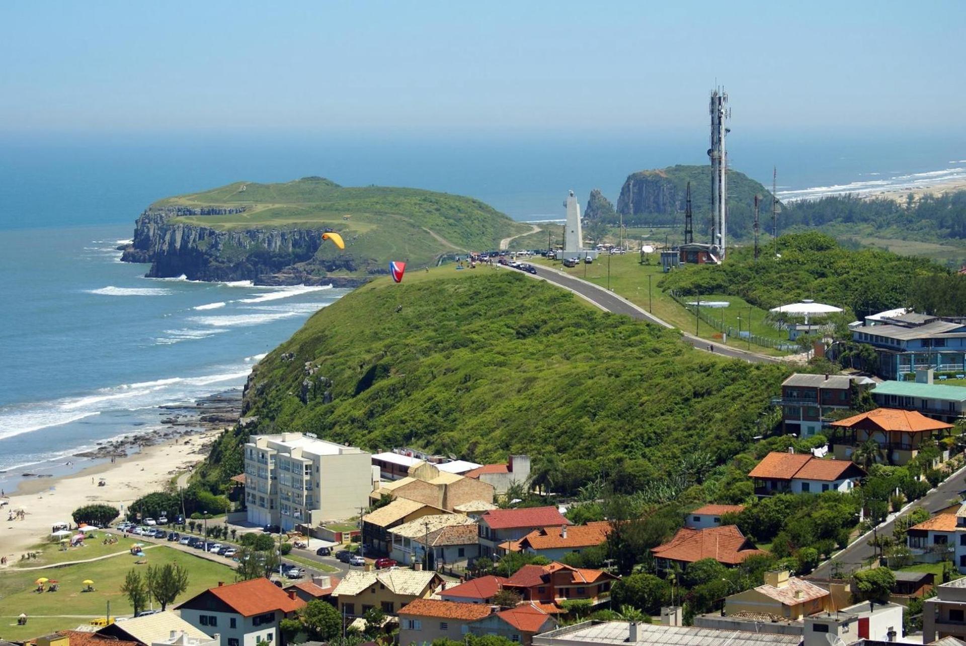 Pousada House Sol & Praia 托雷斯 外观 照片